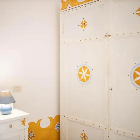 Palazzo Briganti Bed & Breakfast