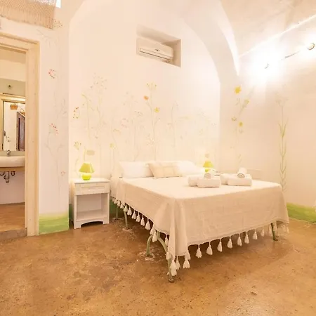 Palazzo Briganti Bed & Breakfast Racale