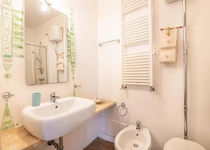 Palazzo Briganti 3*