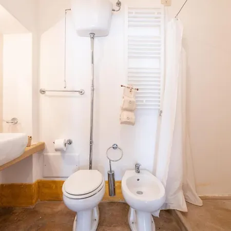 Palazzo Briganti 3*