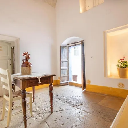 Palazzo Briganti 3* Racale