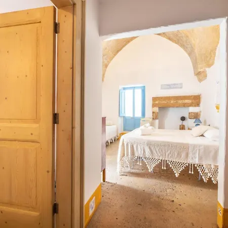 Palazzo Briganti 3* Racale