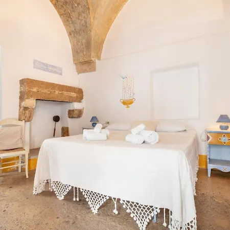 Bed and breakfast Palazzo Briganti 3*