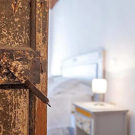 Palazzo Briganti Bed and breakfast 3*
